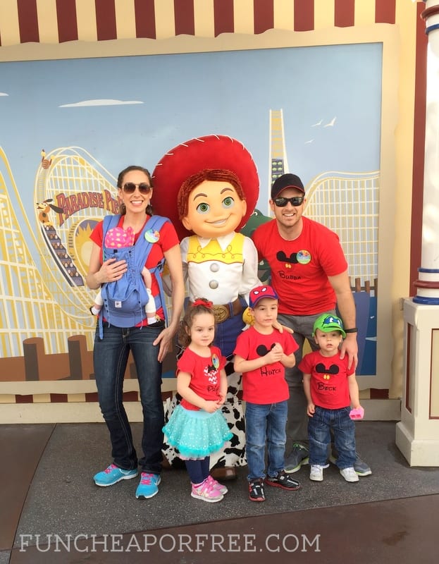 How to do Disneyland on the cheap...and do it with kids! A 3-part series with everything you'd ever need to know! From FunCheapOrFree.com