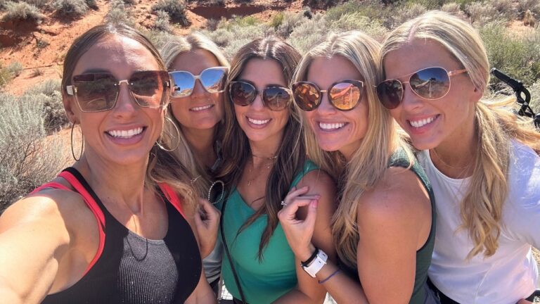 Q&A Tuesday: How to Make Friends! + Nitty Gritty About Adult Friendships